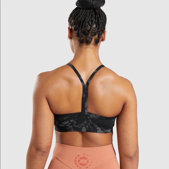 Gym shark x kkfit black camo workout set (leggings and bra) - Picture 3 of 4